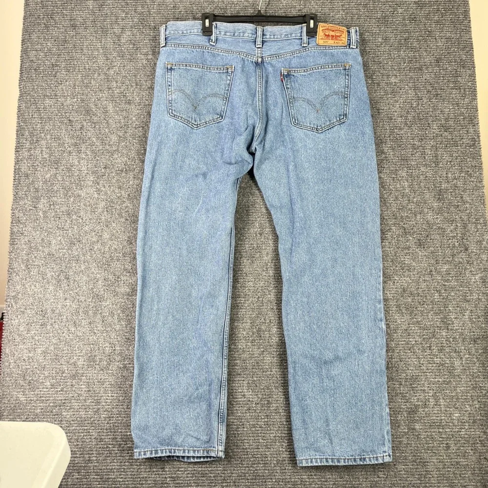 Levis 505 Straight Fit Jeans Mens 42x31 Light Wash Denim Classic Casual Everyday
